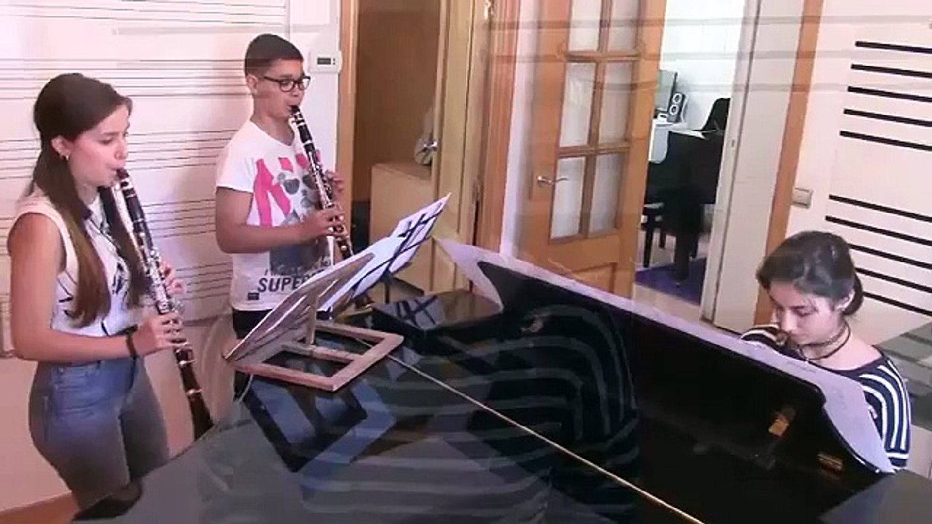 Composición Dragonfly - Piano y Dos Clarinetes (La Bohème 2015)