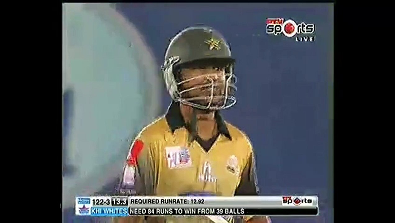 Muhammad Amir takes 2 wickets against Karachi