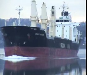 ship hoanya wisdom on river Seine (france)