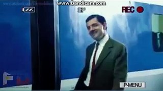 Mr.Bean twerk like miley style!!! so funny