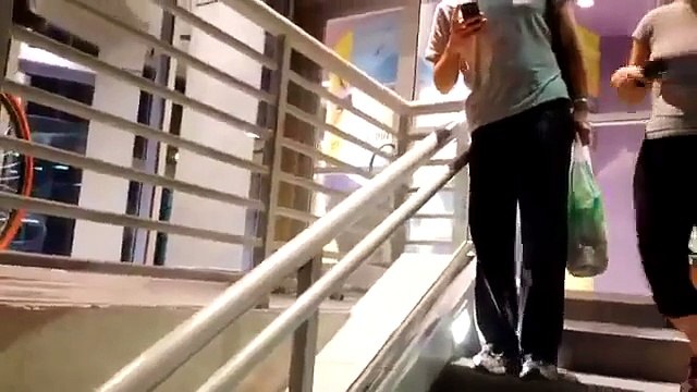 ARAB PRINCE PICKING UP HOT GIRLS WHILE THEY WORKOUT HITTING ON GIRLS AT THE GYM PRANK