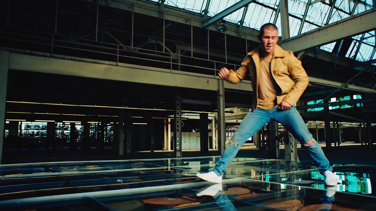 Nick Jonas Levels