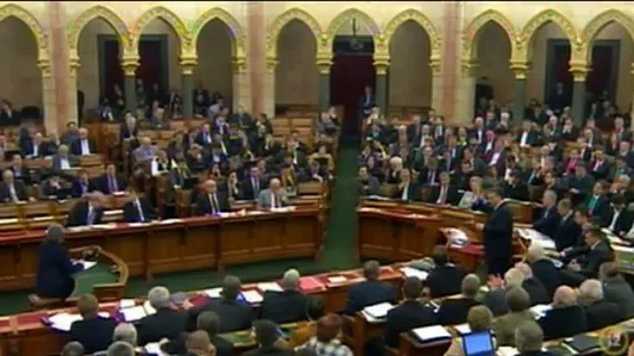 Orbán Viktor viszontválasza a Parlamentben