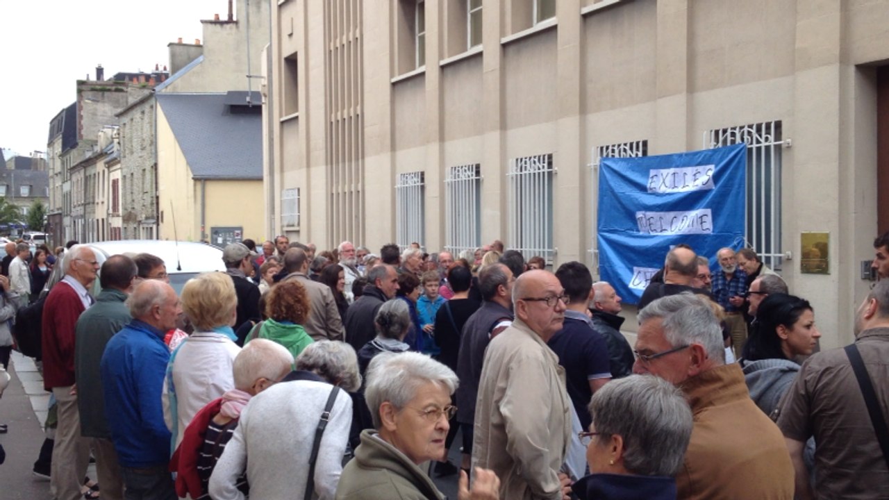 Cherbourg : Rassemblement pour les réfugiés dev...