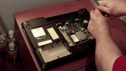 Fujitsu Siemens Esprimo Mobile V5535 Disassembly Part 1