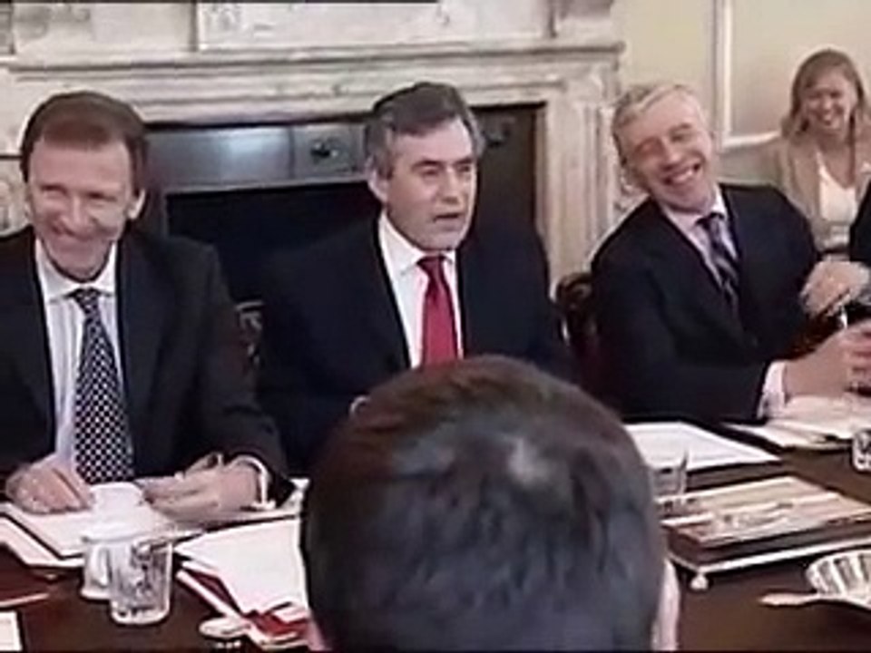 NEW UK CABINET GETS TO WORK - 0726E