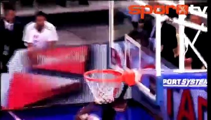 Anadolu Efes'e ABD'li forvet