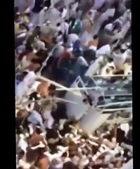 سقوط الرافعة في الحرم المكي وارتفاع عدد الموتى إلى 62.