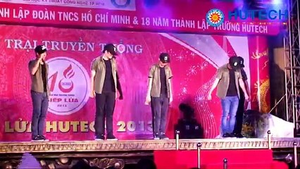 Sinh viên khoa Quản trị kinh doanh HUTECH nhảy hiện đại