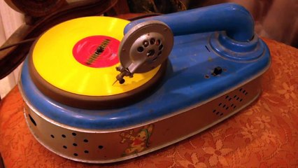 "Bach's Flute Dance" Little Golden Record "Ham Can" children's player