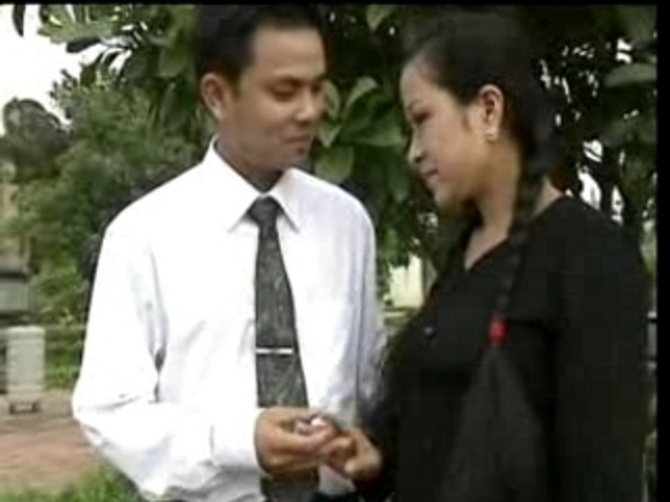 Minh Phuong_Nguoi Di Xay Ho Ke Go