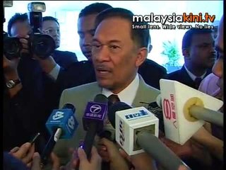 Anwar denies PKR plot to topple Khalid