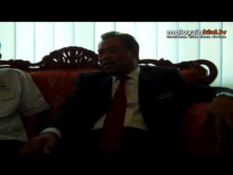 Lewd leaflets the work of Pakatan to tarnish BN?