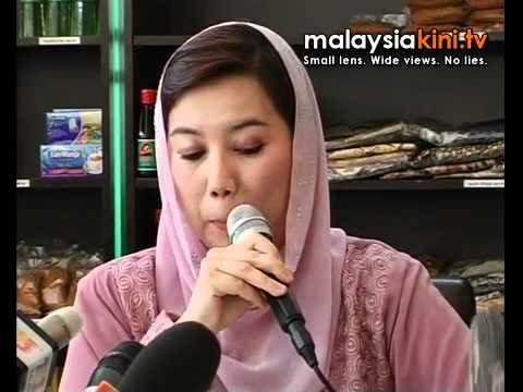 Ummi wants to 'save the country' from Anwar