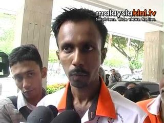 'Pail protest' at DBKL before taps run dry