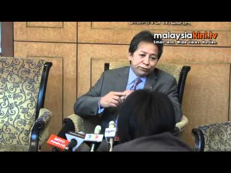 S'pore envoy summoned over WikiLeaks remarks