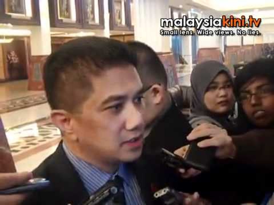 Azmin: Not up to Zaid whether I stay or leave