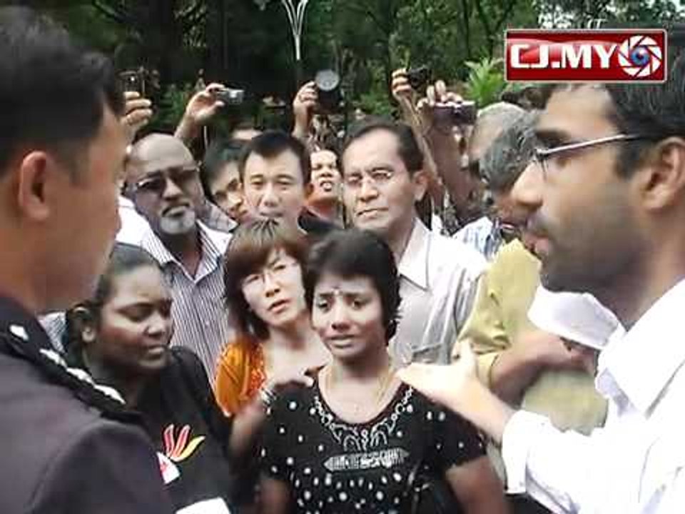Protest against violent arrest