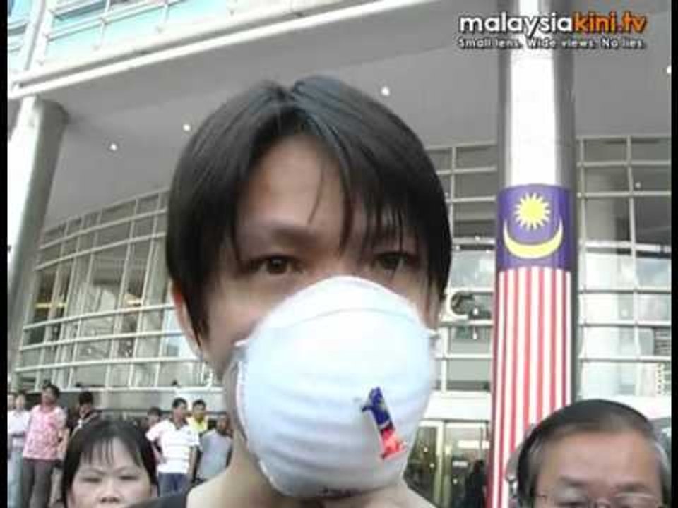 '1 Muted Malaysia' flash mob a muted affair