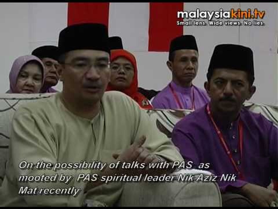 Hisham fumes at 'awol' Setiu Umno leaders