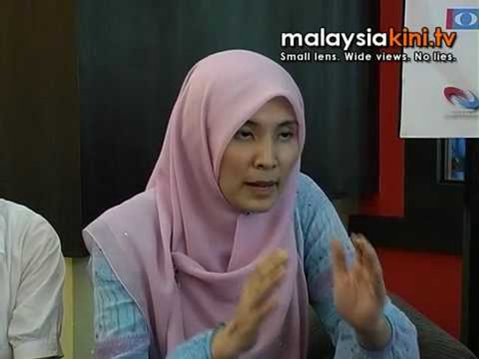 EC flayed for 'sabotaging' efforts to register voters