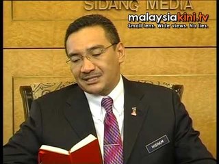 Hisham denies rift with top cop