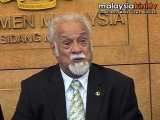 Video herunterladen: Karpal finds loophole for independent MPs