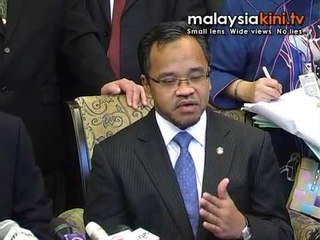 Pakatan MPs stage walkout