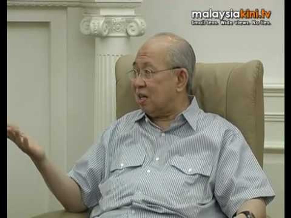 Despite his views, Ku Li still loyal to Umno