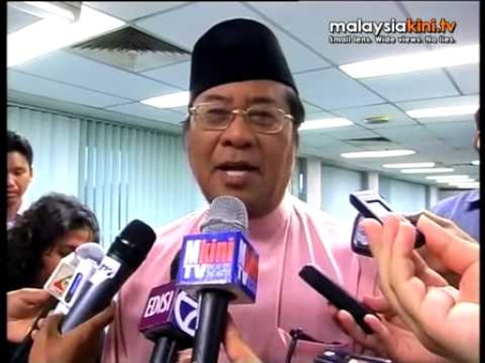 Khalid to Najib: Let's have a by-election for Port Klang