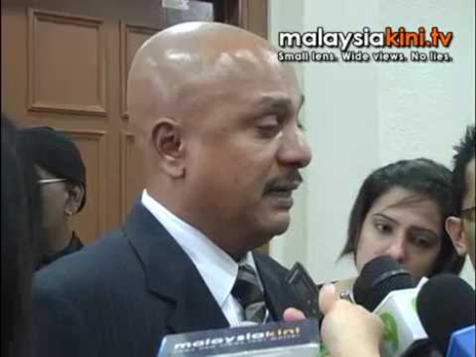 Kelantan prince sues Manohara for RM105 million