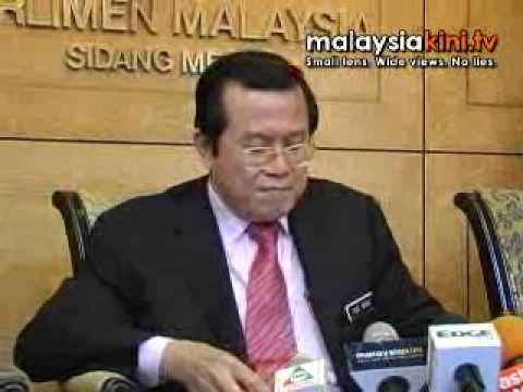 Twists and hysteria: Tee Keat hits back