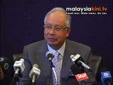 Najib denies inducing Pakatan reps with cash