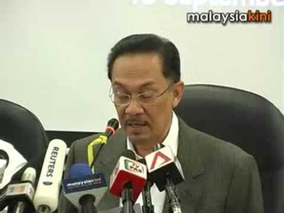 Anwar seeks emergency House session