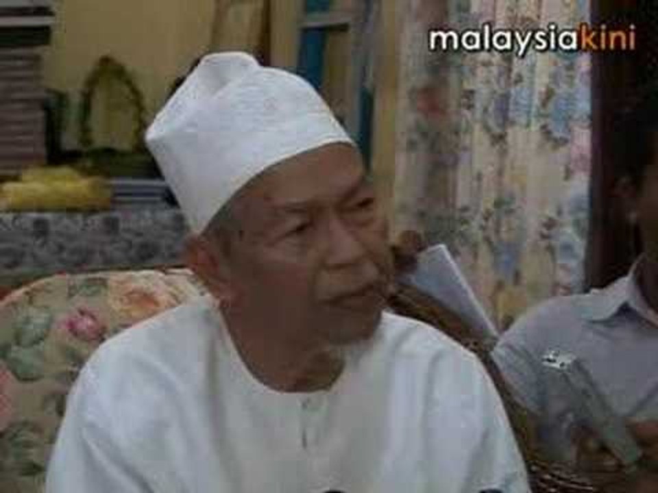 Tok Guru Nik Aziz: Jangan kena sengat 2 kali satu lobang