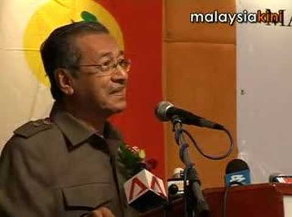 Umno leaders must listen to the people