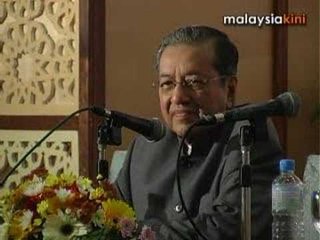 Video herunterladen: TDM in top form & having second thoughts about Najib