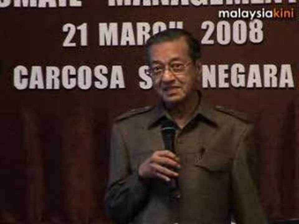 Tun Dr Mahathir pays tribute to old friend