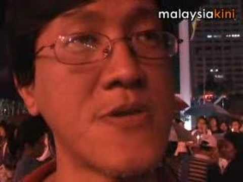 Candlelight vigil for detained Hindraf supporters