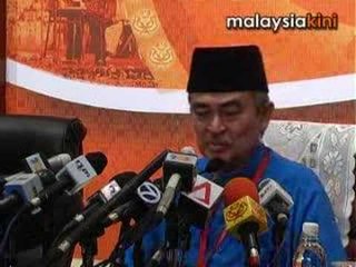 Pak Lah: "There's never been peaceful gatherings"