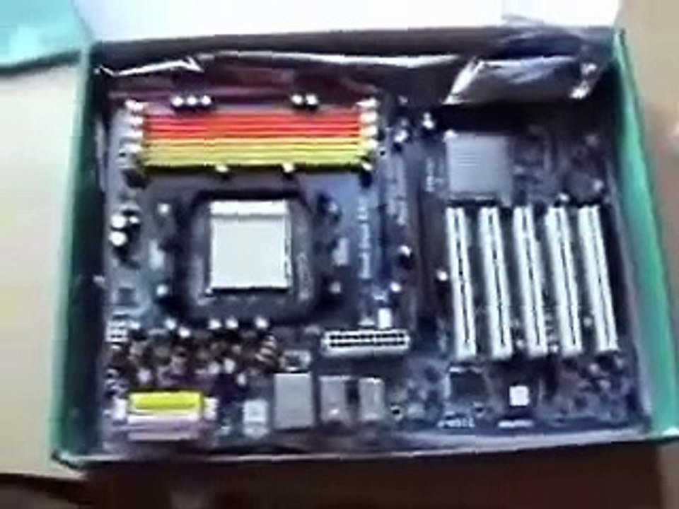 Building My Custom PC PART 1 (starlitecomputers.co.uk)
