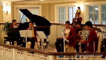 Hong Kong Disneyland:  Hong Kong Disneyland Hotel Lobby Band playing Let it Go