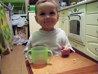 Спать не буду, хочу булочку!!!