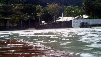 Navegando nos mares reciclados, Ubatuba, SP, Brasil