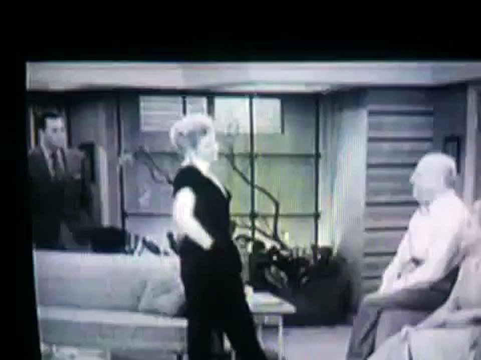 Lucy Messes Up Her Lines on "I Love Lucy"