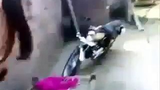 CUTE INDIAN GIRL HAVING FUN WITH BF