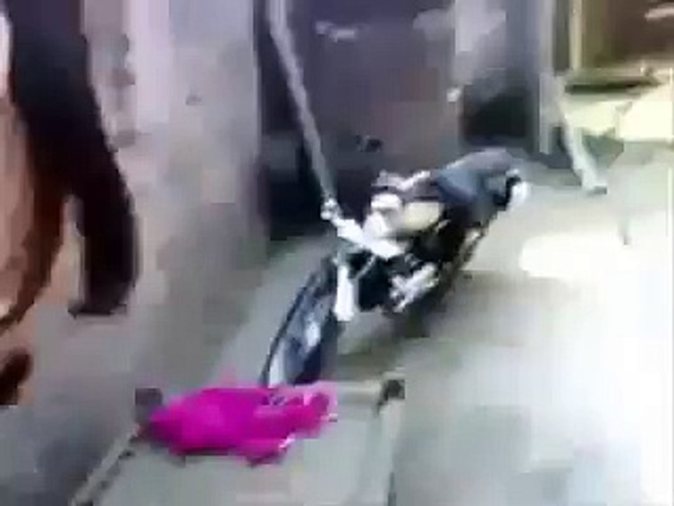 CUTE INDIAN GIRL HAVING FUN WITH BF