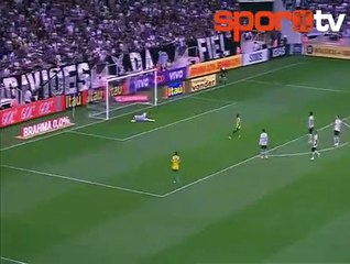 Alex de Souza'dan usta işi bir gol daha!...