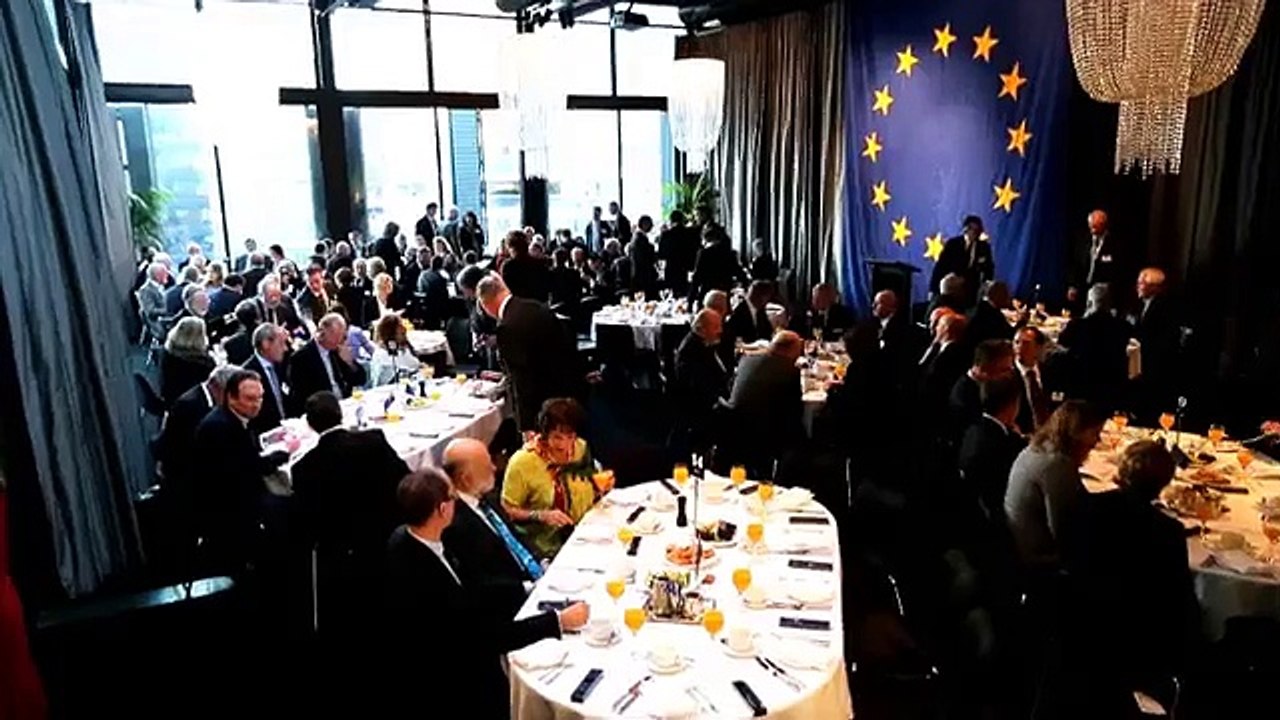 Breakfast with Prime Minister Rt Hon John Key, Auckland, 1 May 2014