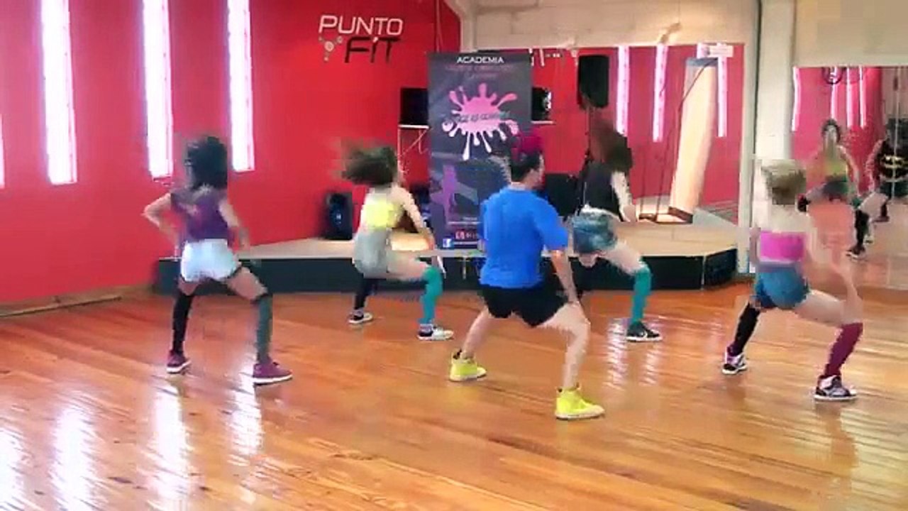 mover toto (reggaeton)